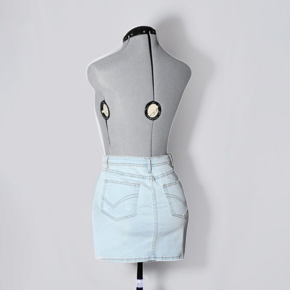 Dresses & Skirts - Straight Denim Mini Skirt
